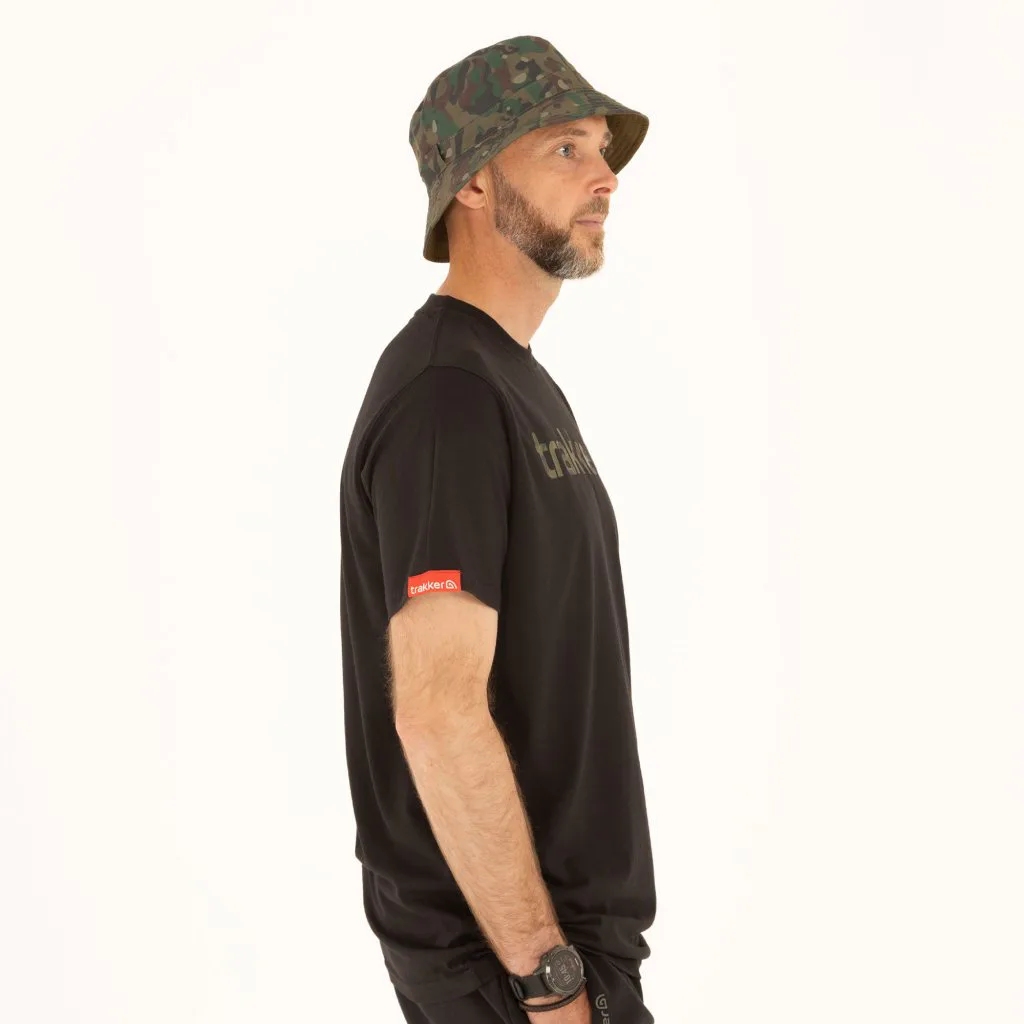 Trakker Tričko CR Logo T-shirt Black Camo - MojeRybárstvo.sk Trakker Tričko CR Logo T-shirt Black Camo – Obrázok 4