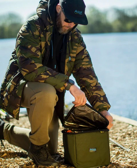 Aqua Chladící taška Session Cool Bag Black Series - MojeRybárstvo.sk Aqua Chladící taška Session Cool Bag Black Series – Obrázok 7
