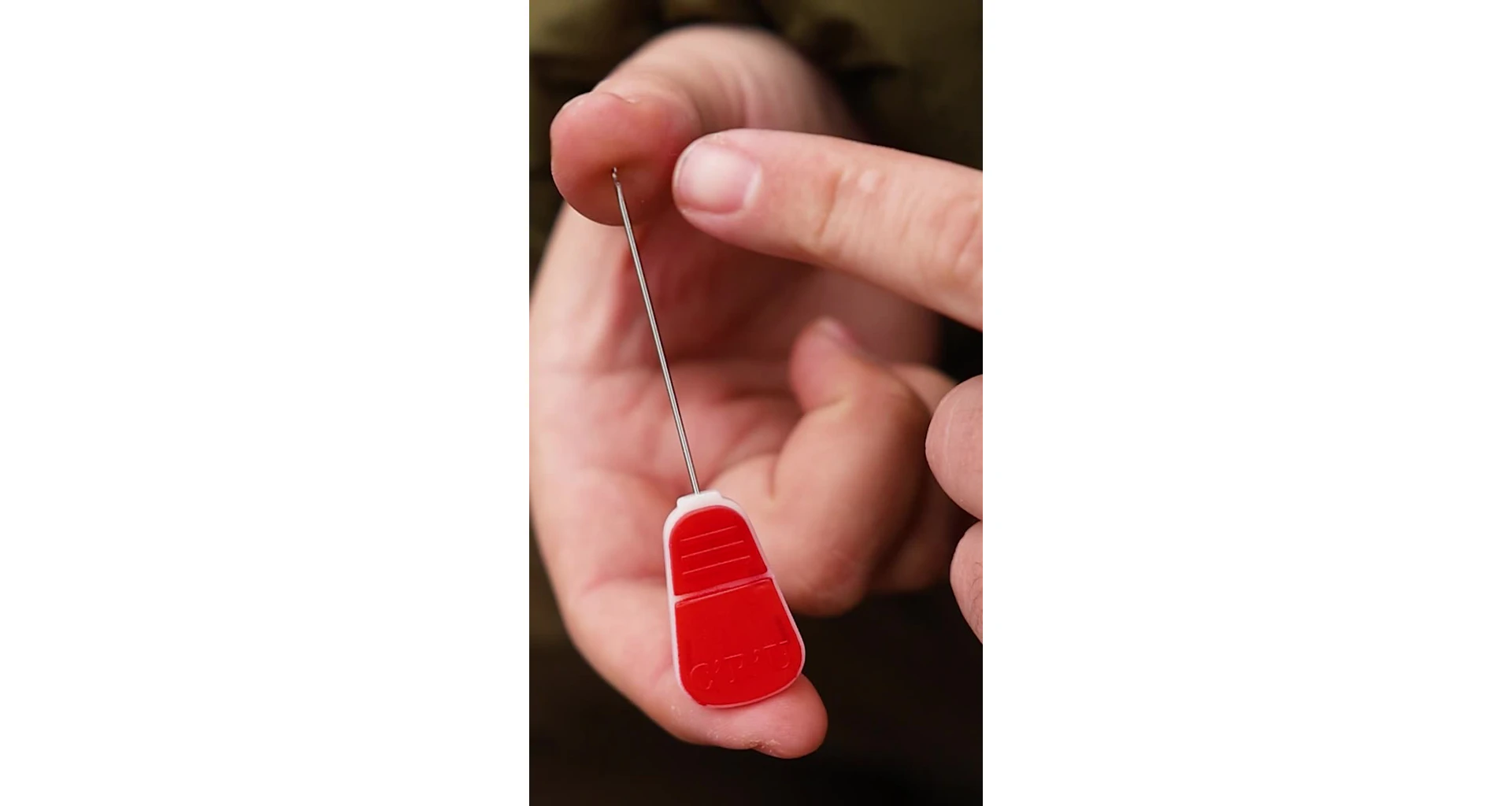 Carp´R´Us Boilie jehla CRU/Baiting needle– Short clasp needle - Red - MojeRybárstvo.sk Carp´R´Us Boilie jehla CRU/Baiting needle– Short clasp needle - Red – Obrázok 2
