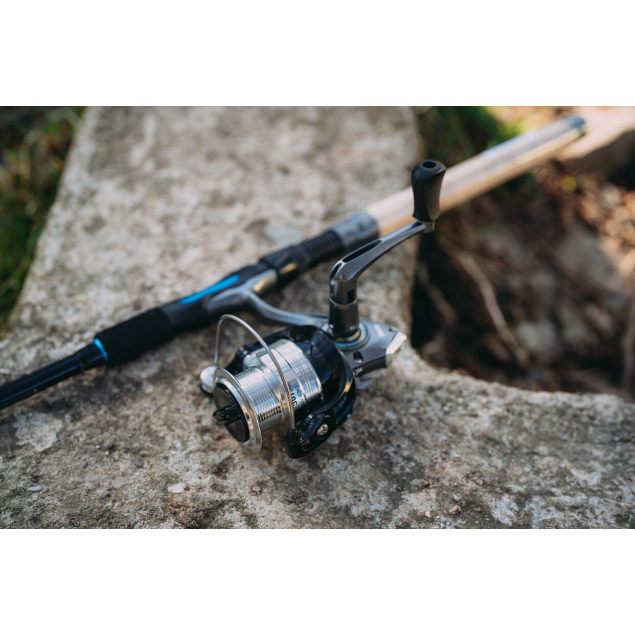 Garbolino prut Proxima JetSpin Tele M 2,40m(666), 10-30g + naviják Strike 301FD(711) - MojeRybárstvo.sk Garbolino prut Proxima JetSpin Tele M 2,40m(666), 10-30g + naviják Strike 301FD(711) – Obrázok 3