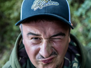 ElFabiano kšiltovka Trucker Cap BLACK