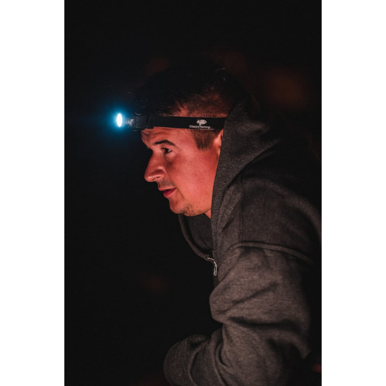 Giants fishing Akční set - Pouzdro na elektroniku Medium + Čelovka Headlamp LED Deluxe 300 - MojeRybárstvo.sk Giants fishing Akční set - Pouzdro na elektroniku Medium + Čelovka Headlamp LED Deluxe 300 – Obrázok 11