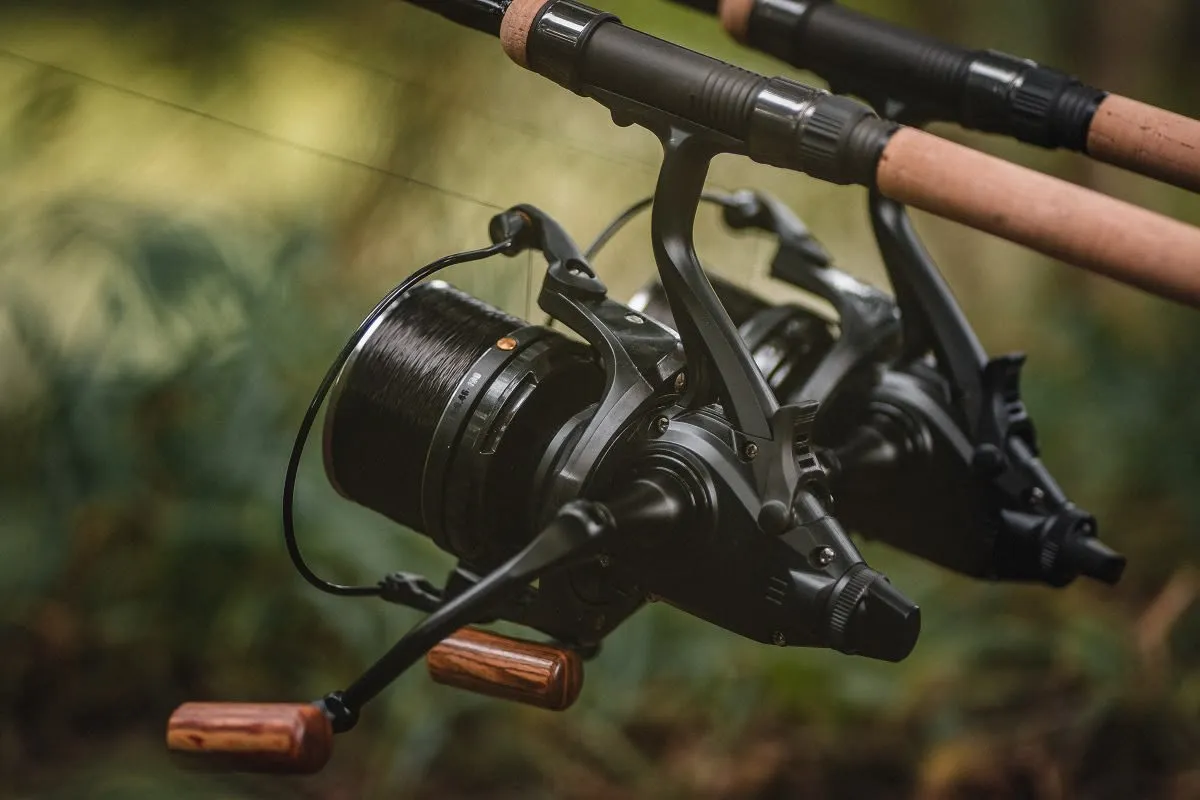 Giants fishing Naviják Deluxe Reel FS 9000 + cívka 8000 ZDARMA! - MojeRybárstvo.sk Giants fishing Naviják Deluxe Reel FS 9000 + cívka 8000 ZDARMA! – Obrázok 6