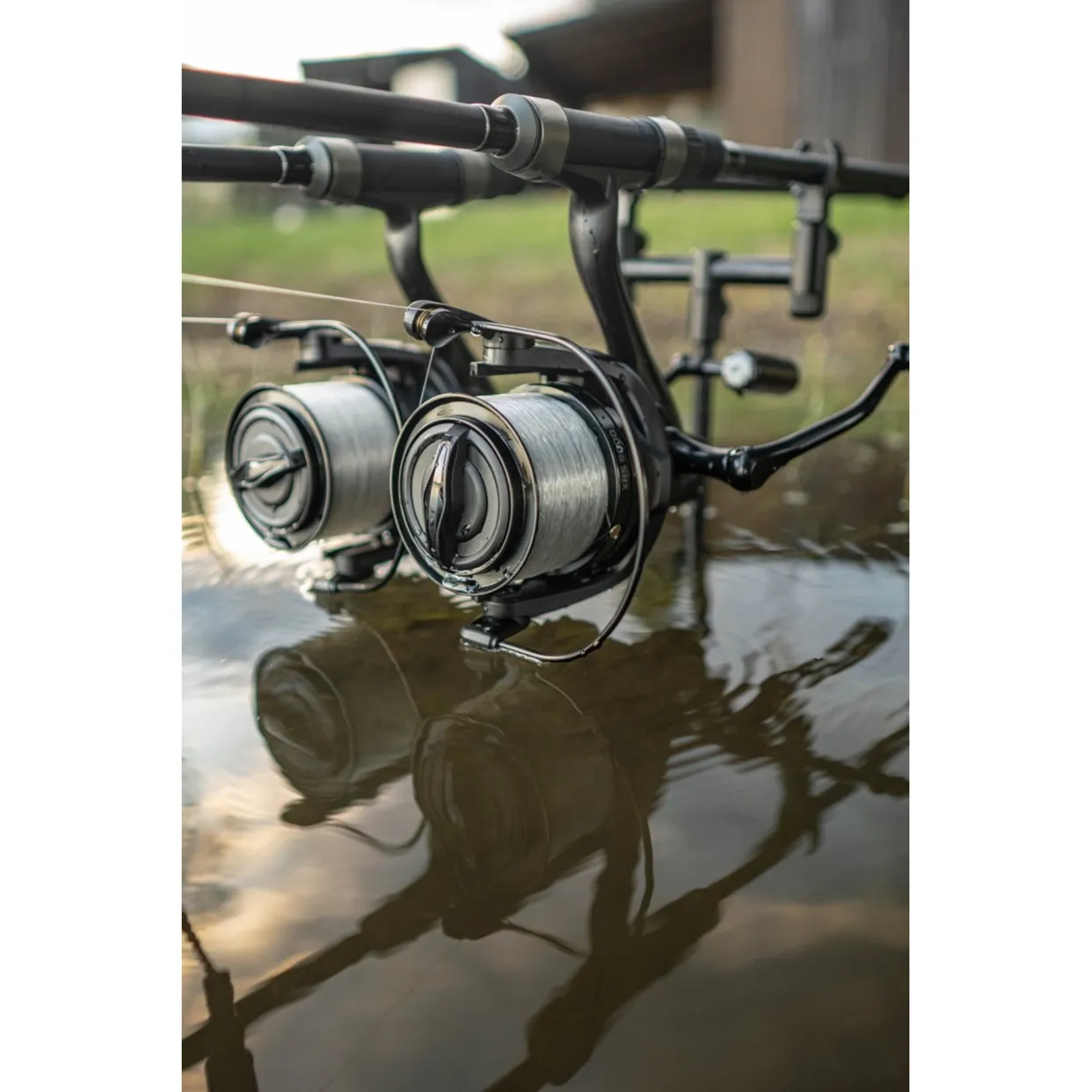 Giants fishing Naviják XRS FD 9000 + černá cívka 10000 ZDARMA! - MojeRybárstvo.sk Giants fishing Naviják XRS FD 9000 + černá cívka 10000 ZDARMA! – Obrázok 6