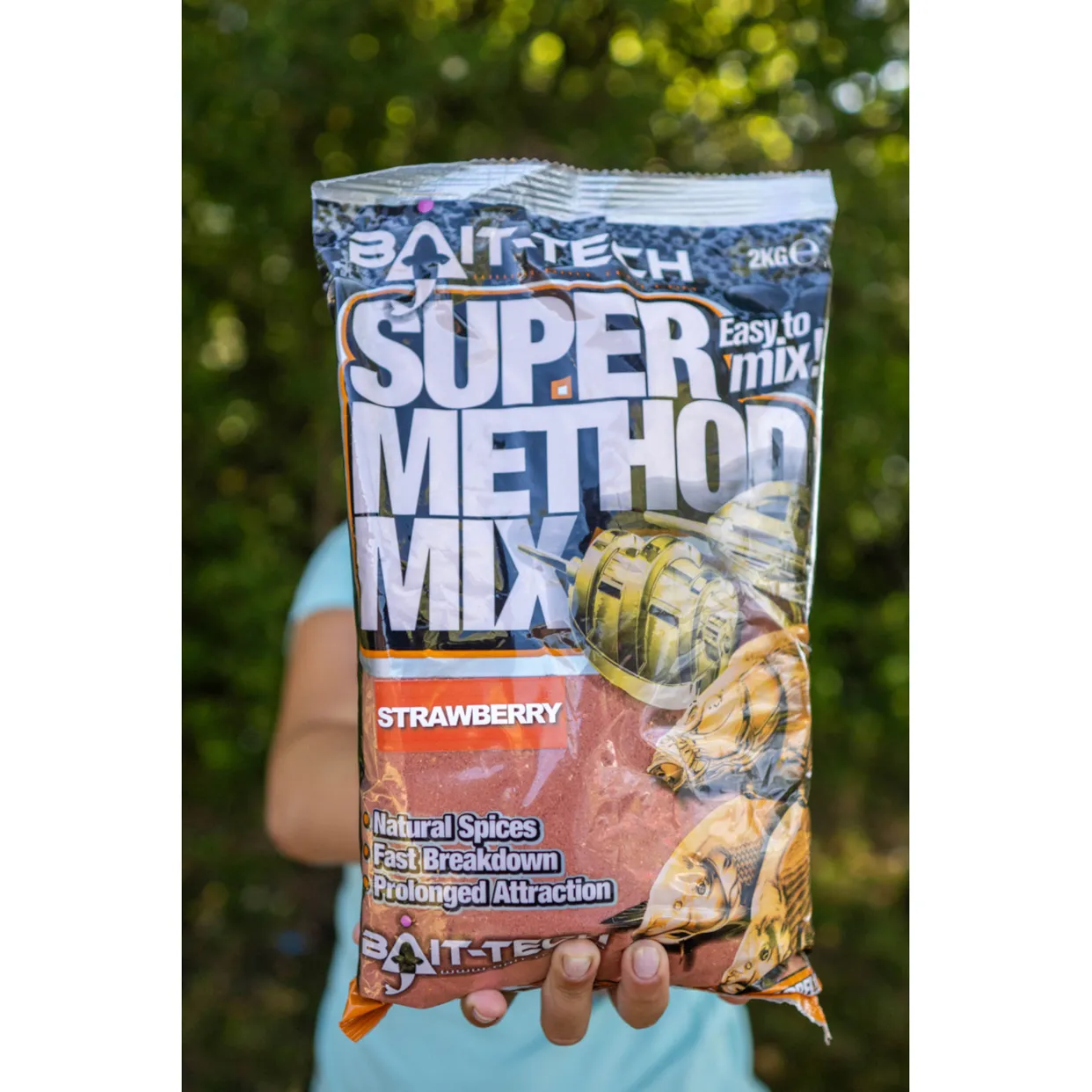 Bait-Tech krmítková směs Super Method Mix Strawberry 2 kg - MojeRybárstvo.sk Bait-Tech krmítková směs Super Method Mix Strawberry 2 kg – Obrázok 2