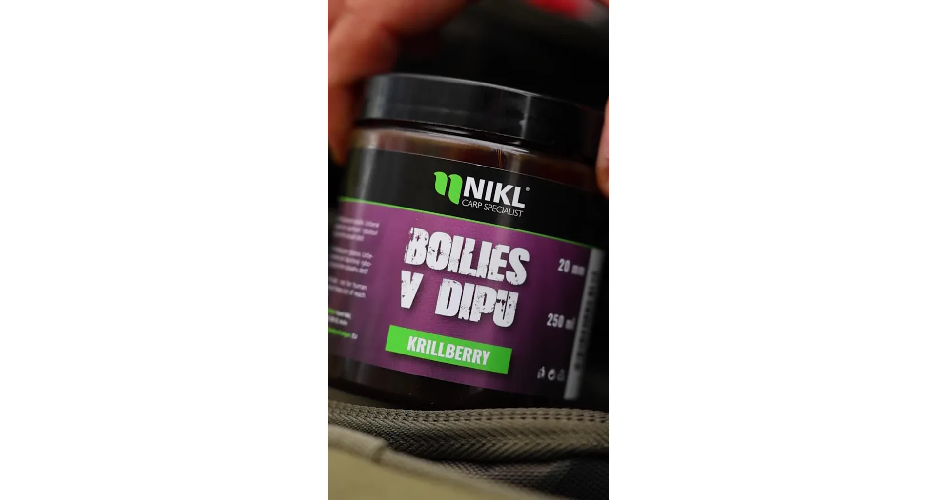 Nikl Boilies v dipu Krill Berry 250ml - MojeRybárstvo.sk Nikl Boilies v dipu Krill Berry 250ml – Obrázok 3