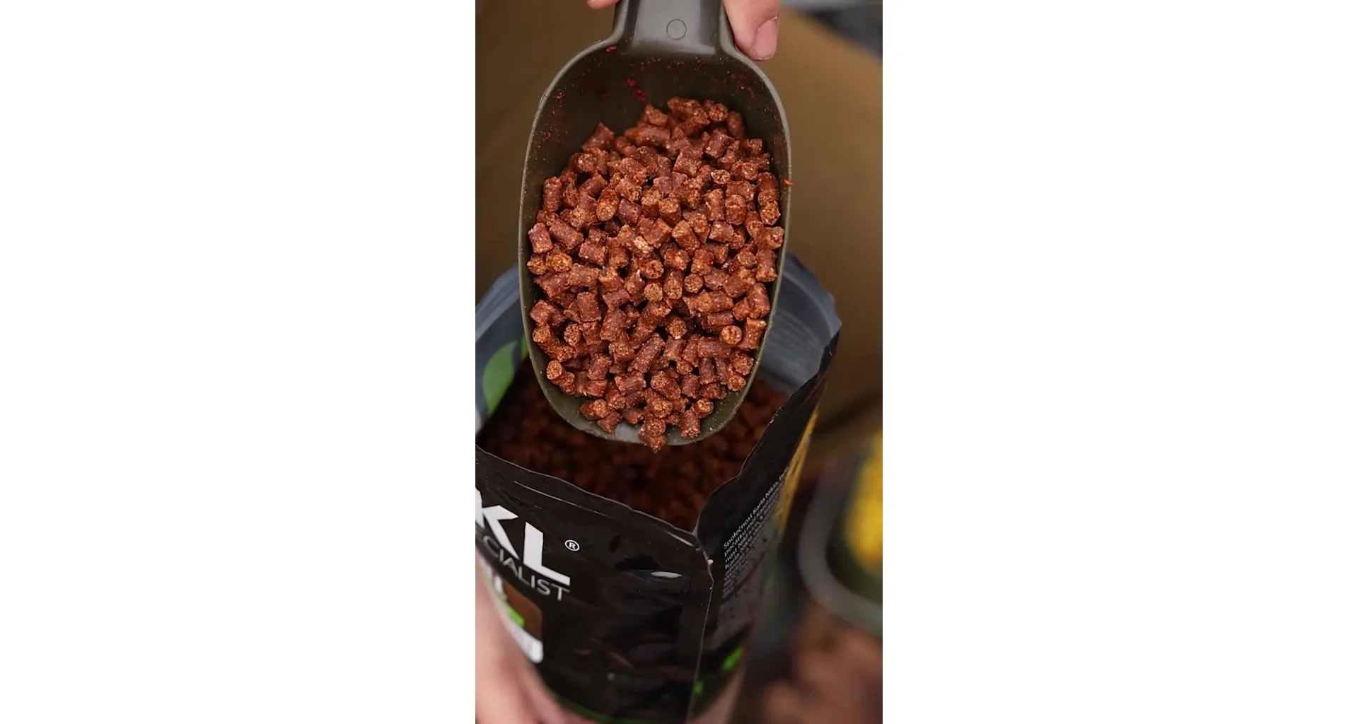 Nikl Pelety Devill Krill 1kg - MojeRybárstvo.sk Nikl Pelety Devill Krill 1kg – Obrázok 3