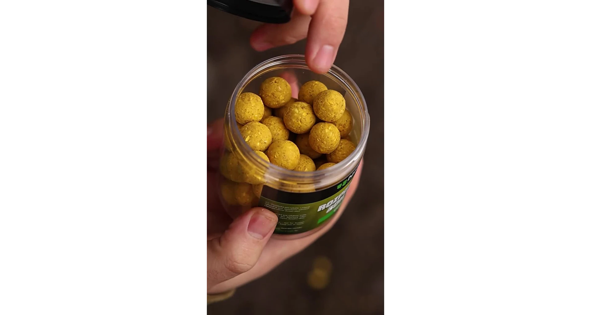 Nikl Rozpustné boilies Corn 250ml - MojeRybárstvo.sk Nikl Rozpustné boilies Corn 250ml – Obrázok 2