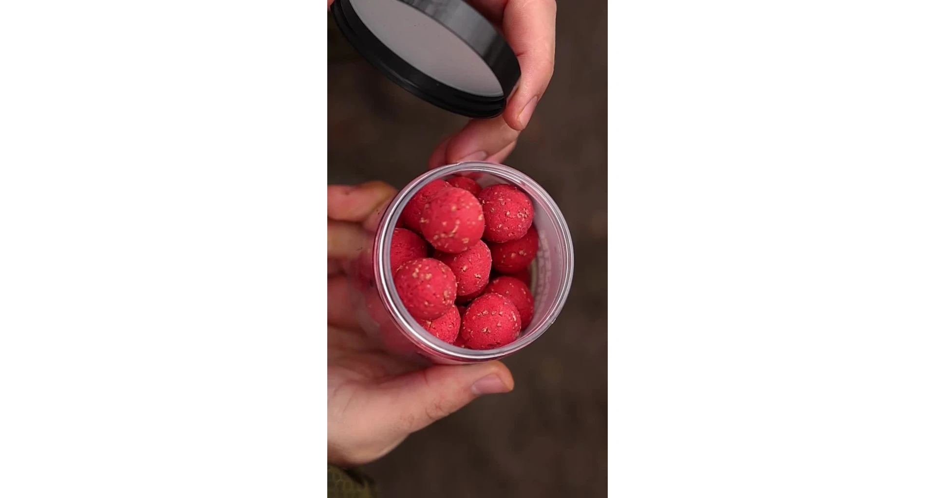 Nikl Rozpustné Criticals boilie Strawberry 250ml - MojeRybárstvo.sk Nikl Rozpustné Criticals boilie Strawberry 250ml – Obrázok 3