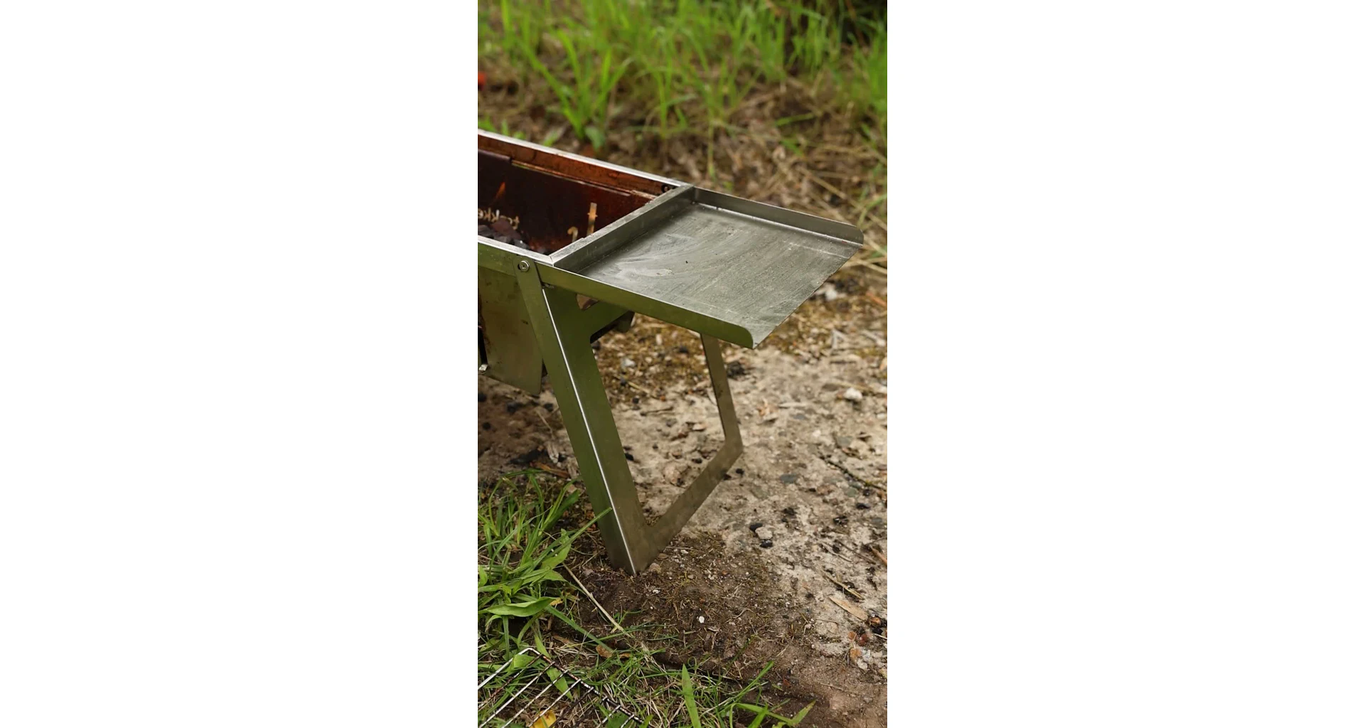 Trakker Gril Armolife SS Folding BBQ - MojeRybárstvo.sk Trakker Gril Armolife SS Folding BBQ – Obrázok 3