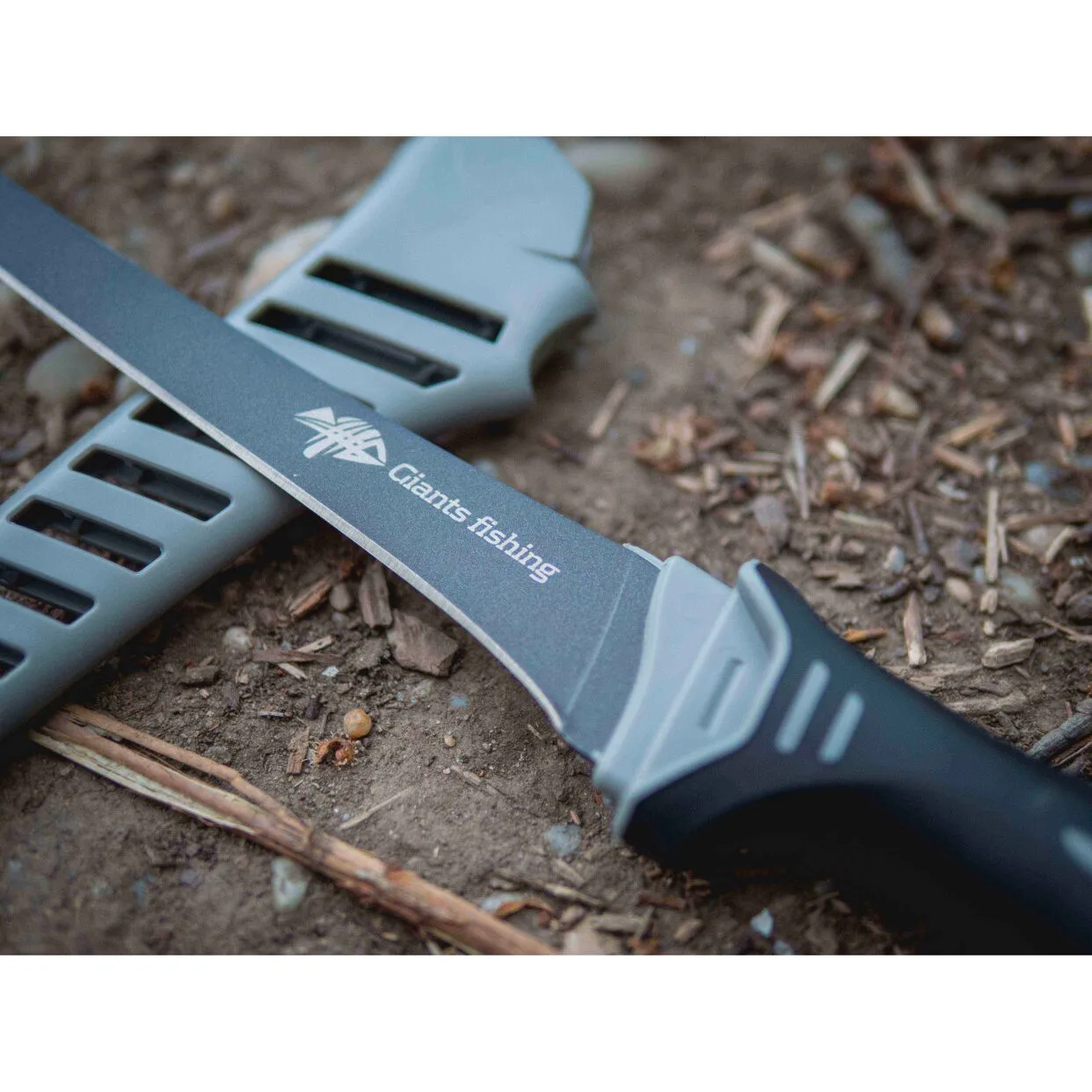 Giants fishing Filetovací nůž 7 Fillet knife with sharpener ( Easy clean sheath ) - MojeRybárstvo.sk Giants fishing Filetovací nůž 7 Fillet knife with sharpener ( Easy clean sheath ) – Obrázok 6