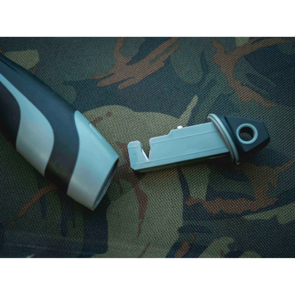 Giants fishing Filetovací nůž 7 Fillet knife with sharpener ( Easy clean sheath ) - MojeRybárstvo.sk Giants fishing Filetovací nůž 7 Fillet knife with sharpener ( Easy clean sheath ) – Obrázok 9